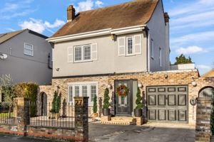 Photo 32- click for photo gallery